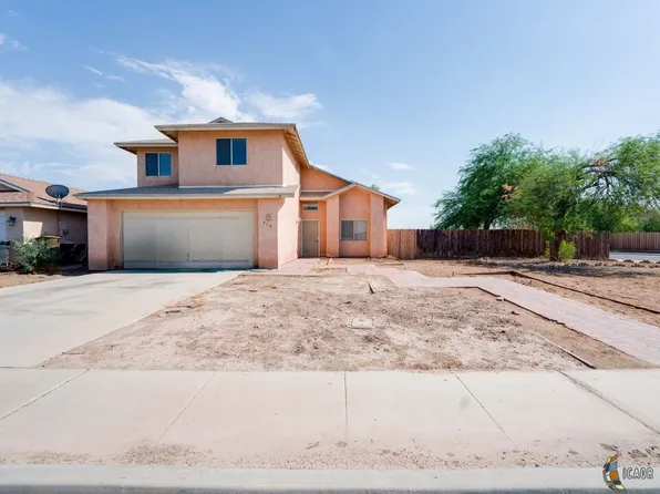 410 Roadrunner Ln, Imperial, CA 92251