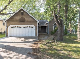 117 76th Way NE, Minneapolis, MN 55432