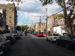 428 Midwood St, Brooklyn, NY 11225