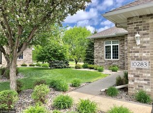 10283 Lancaster Bay, Woodbury, MN 55129