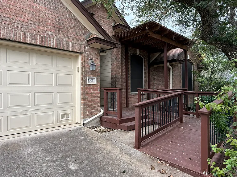 13951 Amber Crst — Photo 35