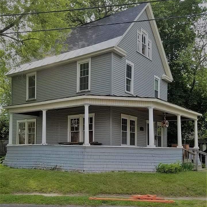 1st image of 45 Sacandaga Rd
