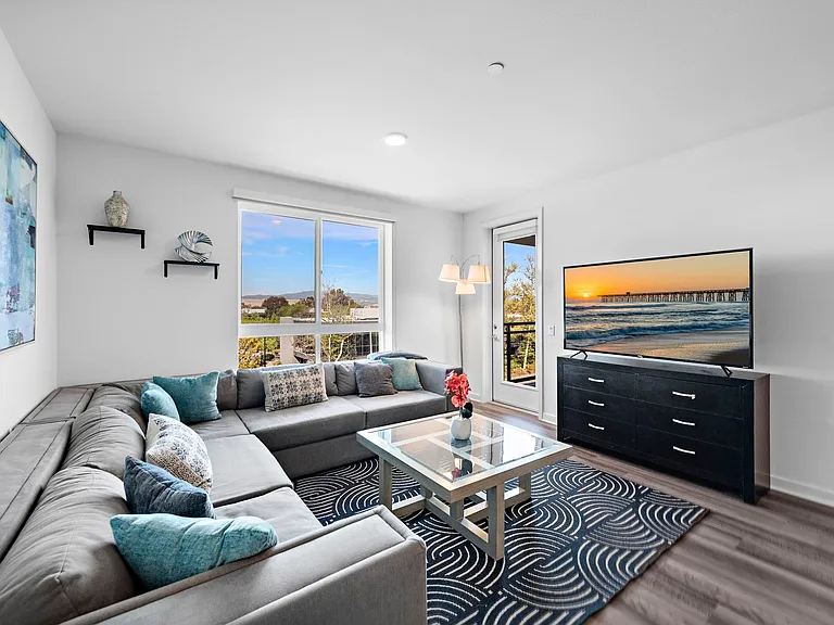 Steely Irvine Cir — Photo 6