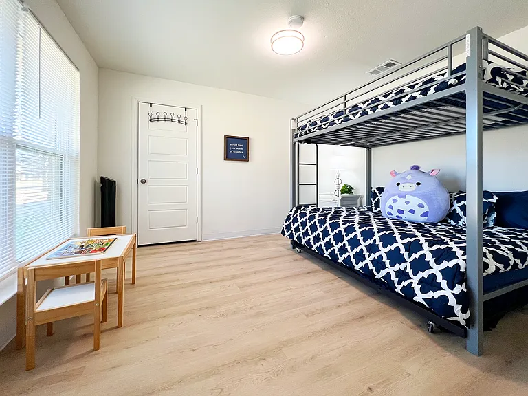 9241 Markanne Dr — Photo 38