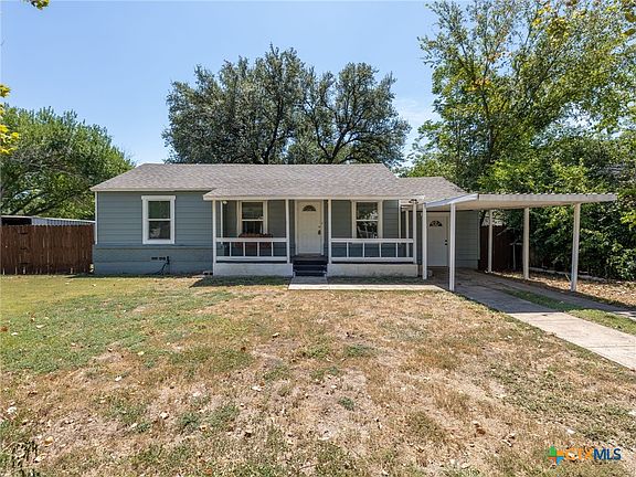 2nd image of 113 Circle Dr