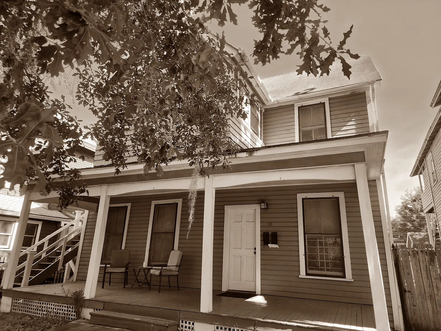 2 bed, $1,600 — Photo 2