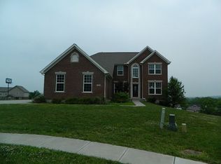 1153 Horse Trail Ct, Hamilton, OH 45013
