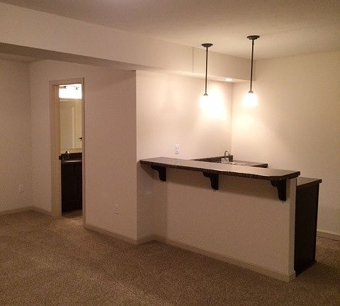 Finished Basement with Bar