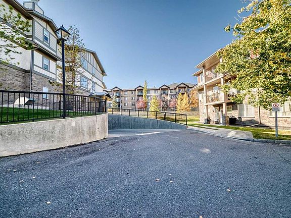 3rd image of 76 E Panatella Rd NW #106