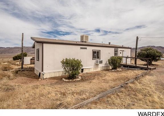 3rd image of 9503 E El Norte St