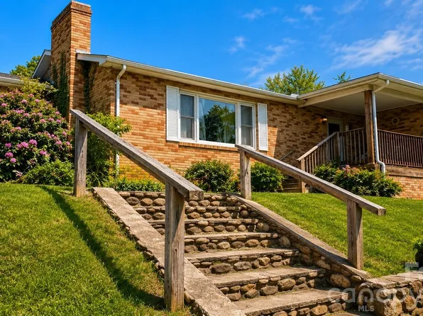 48 Ellen Ave, Canton, NC 28716