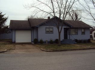 1420 6th St, West Plains, MO 65775