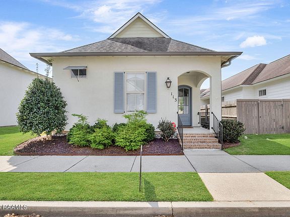 3rd image of 113 Cordelia Ln