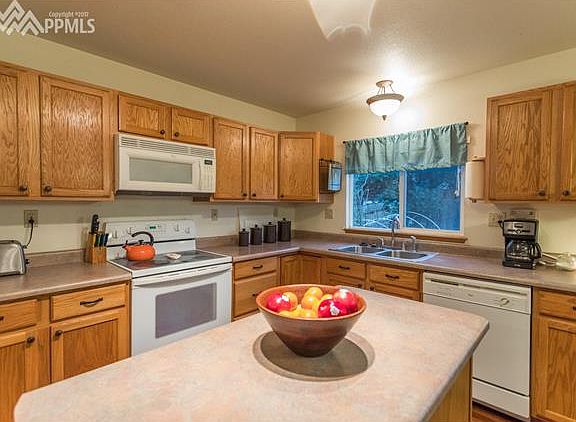 5th image of 2303 Jeanette Way