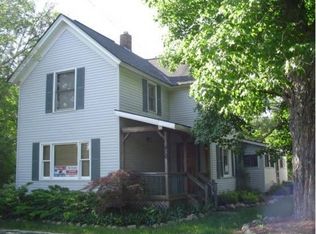 406 E Square Lake Rd, Troy, MI 48085