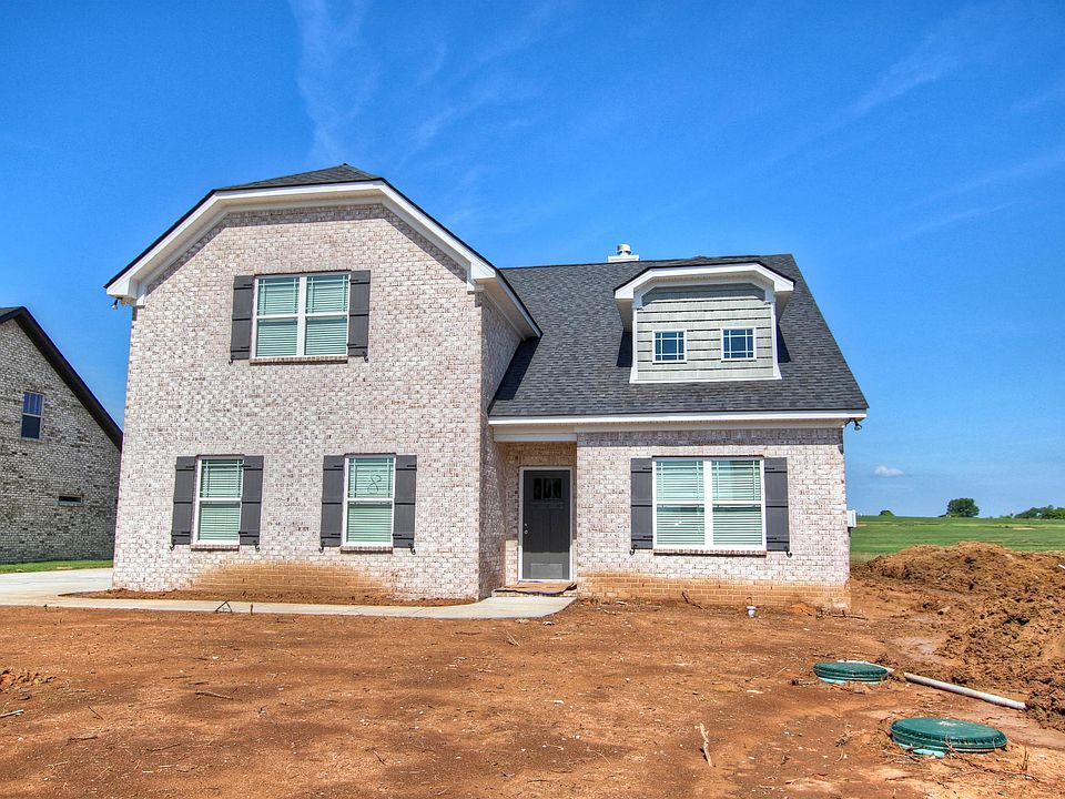 1st image of 608 Eagle View Dr #8