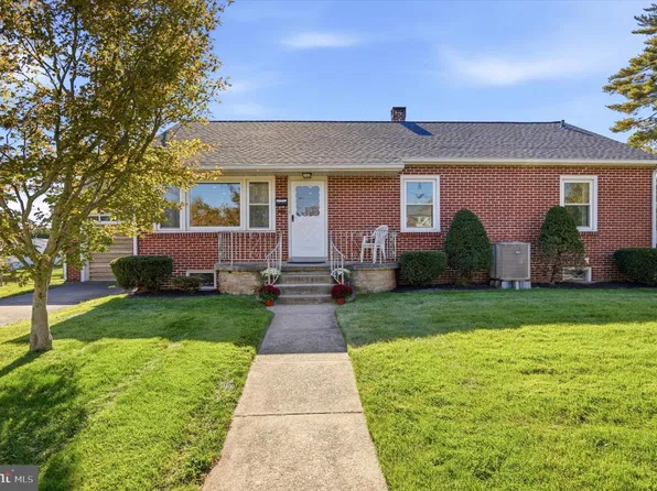 1134 Elm St, Lansdale, PA 19446