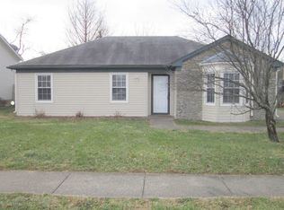 8912 Raintree Dr, Louisville, KY 40220