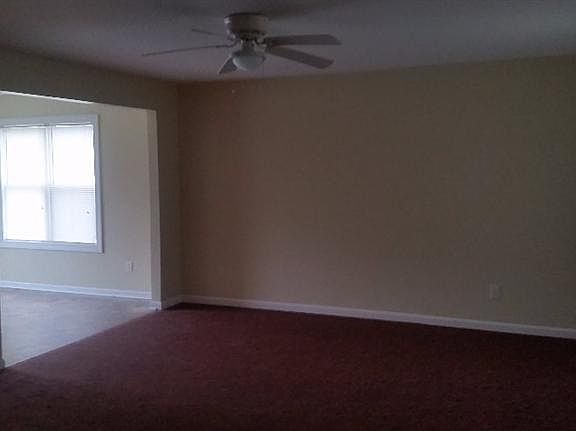 4th image of 3700 E 36th Ave