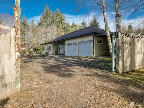 2696 State Route 109, Ocean Shores, WA 98569