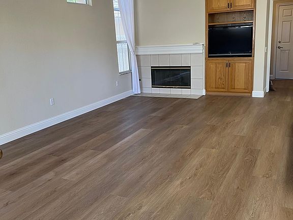 5th image of 317 Morels Ct
