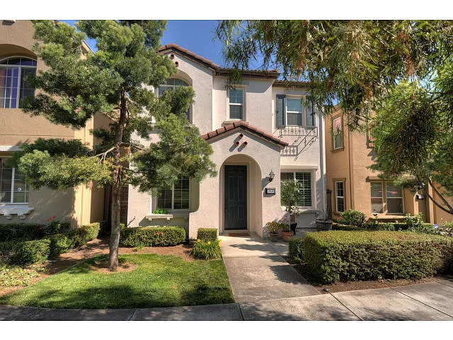 3836 Evangelho Cir photo 1