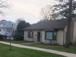 343 Hawthorne Blvd, Glen Ellyn, IL