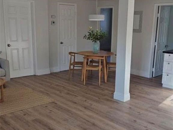 2nd image of 1632 Gould St