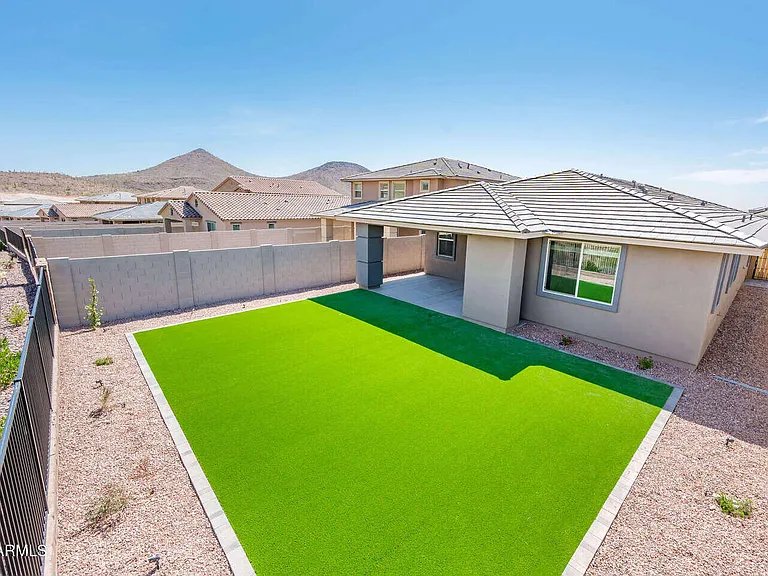 13320 W Eagle Feather Rd — Photo 38