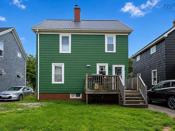 4th image of 269 Union St