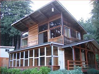 1st image of 10585 Redwood Dr