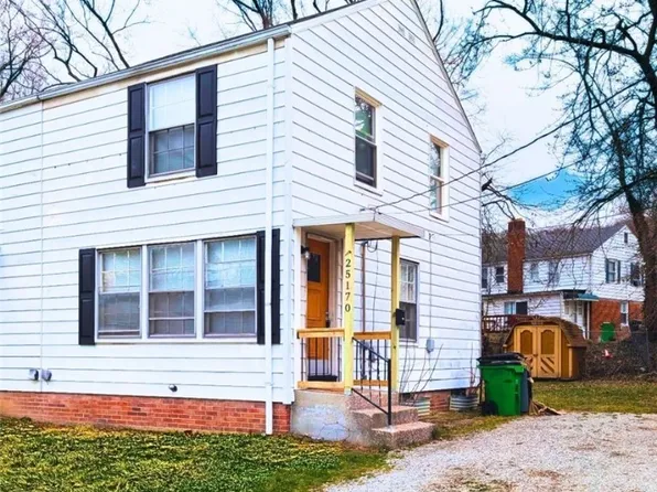 25170 Treadwell Ave, Euclid, OH 44117