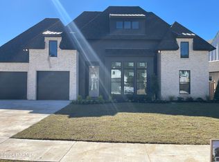 119 Cape Town Ave, Youngsville, LA 70592