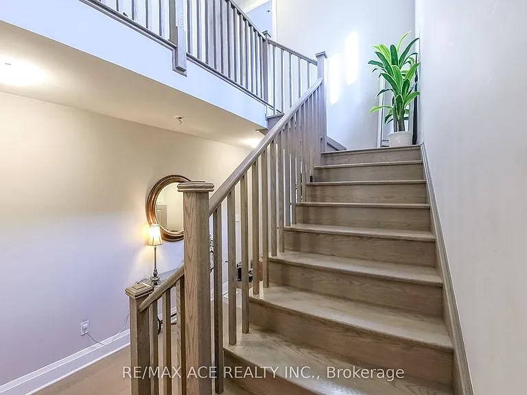 261 Marigold Ct — Photo 19