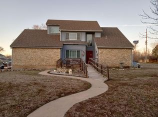 734 Plover Rd, El Dorado, KS 67042