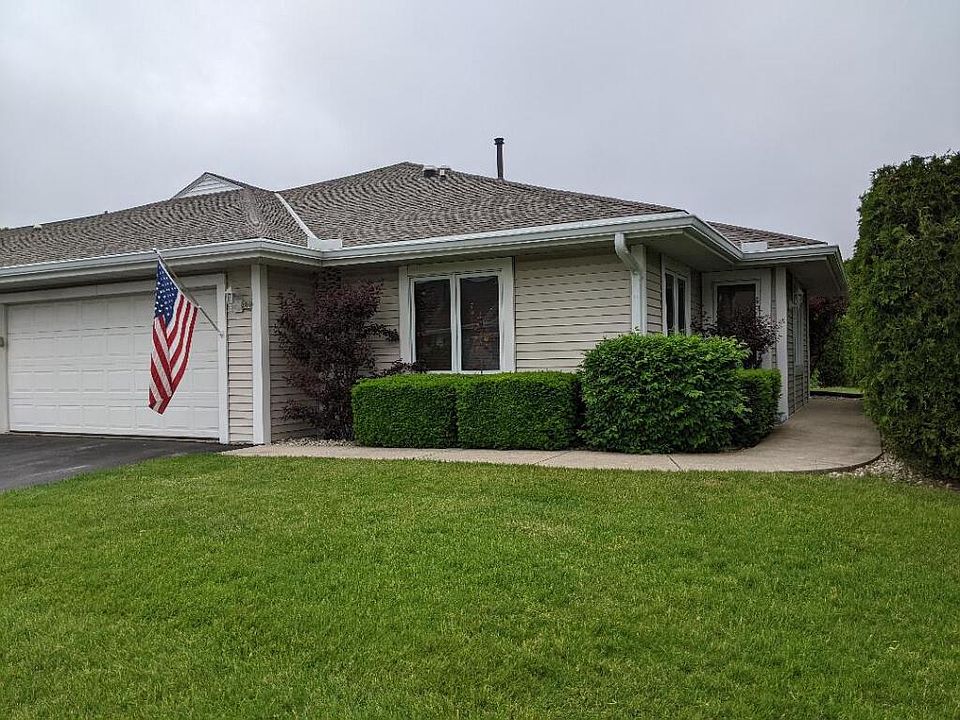 201 Hartford Sq, Hartford, WI 53027 Zillow