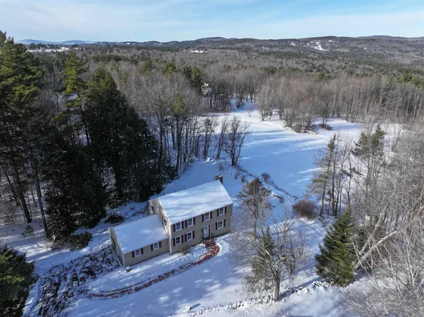 33 Dogwood Lane, New London, NH 03257