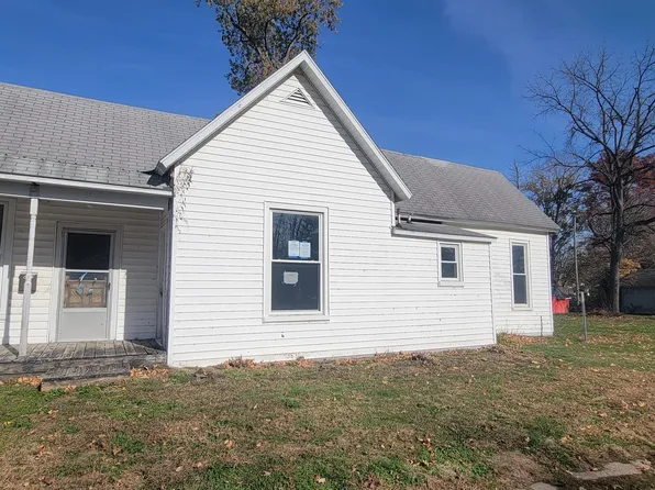 308 S Lincoln St, Palestine, IL 62451