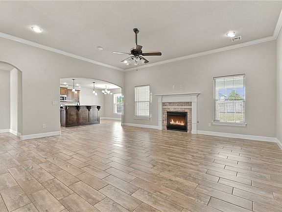 2nd image of 4204 SW Slate Ln