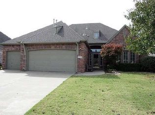 3308 N Oak Ave, Broken Arrow, OK 74012