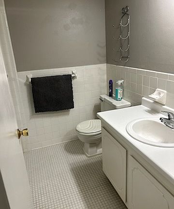 2nd image of 11750 Ina Dr APT R84