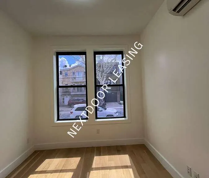 50 Grace St #1 — Photo 10