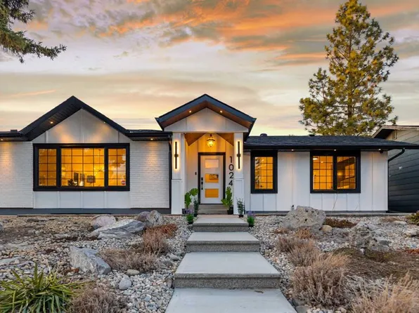 1024 S Lake Christina Way SE, Calgary, AB T2J 2R3