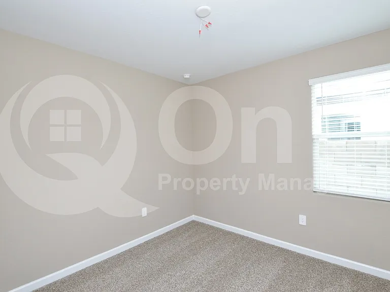 24204 W Verlea Dr — Photo 16