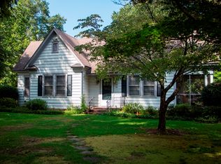 530 W Church St, Bishopville, SC 29010