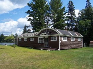 156 W Winslow Lake Rd, Iron River, MI 49935
