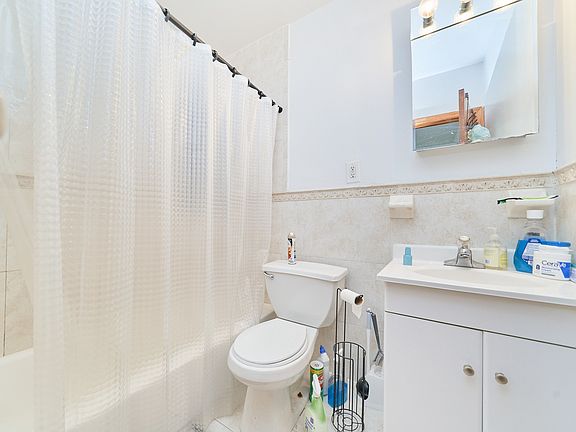 3rd image of 341 E 90th St APT 14