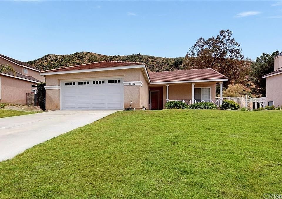 1st image of 30452 Sunrose Pl