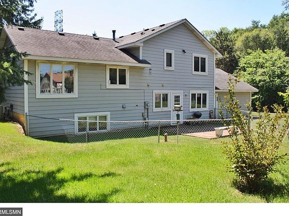 3rd image of 2335 Gall Ave