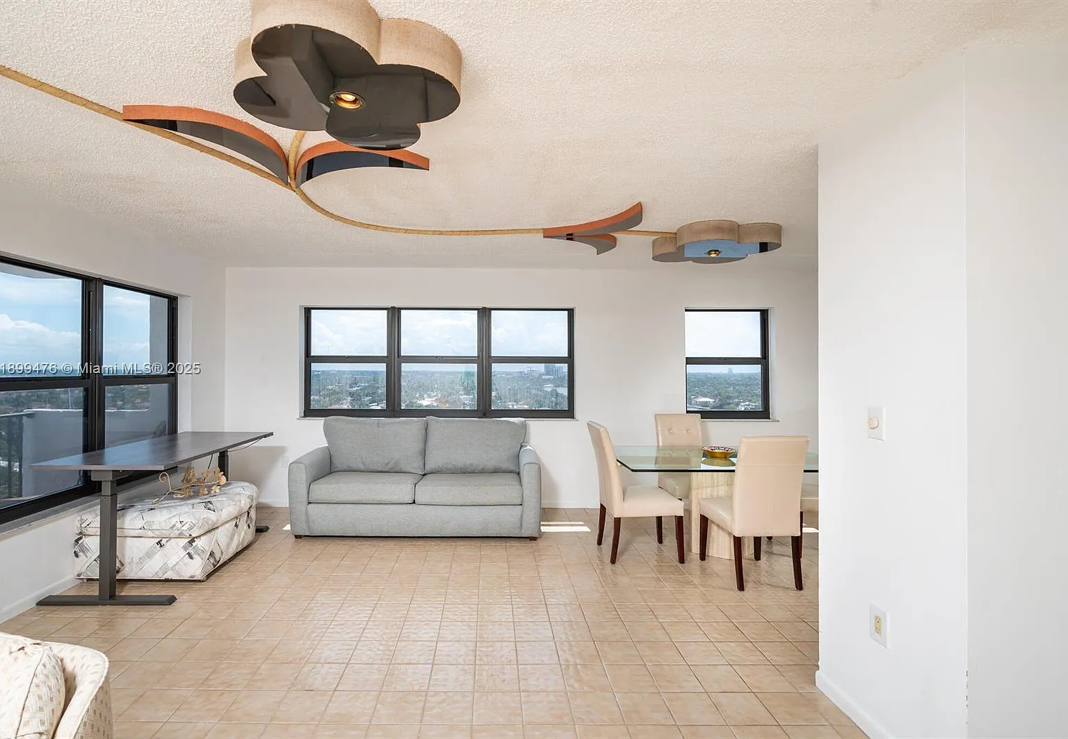 2 bed, 1660 sqft, $3,750 — Photo 3